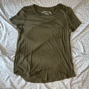 Army Green Seriously Soft Aeropostale tshirt !